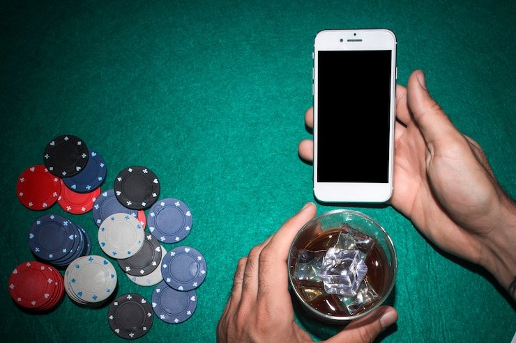 Pengguna membaca informasi VIP secara tenang